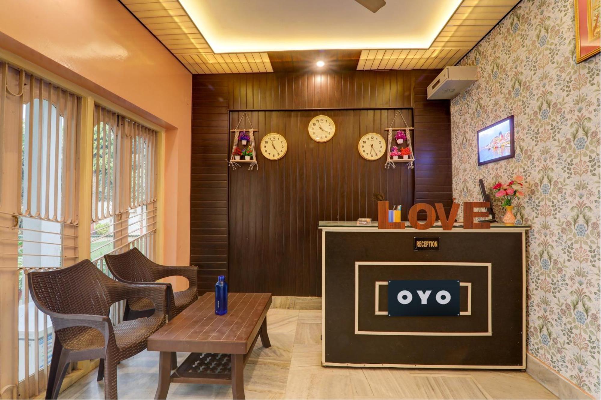 Hotel O Flagship Adbhut Moment Hotel Waranasi Zewnętrze zdjęcie